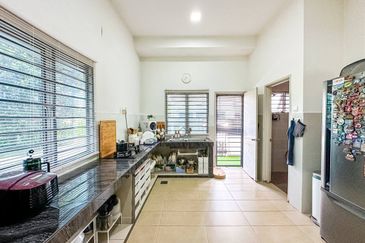 Jalan SP 3 @ Bandar Saujana Putra