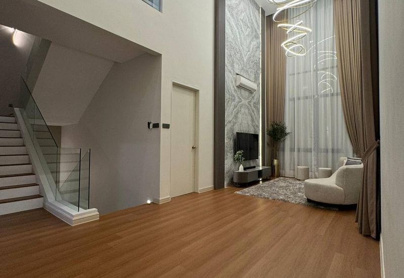 Persiaran Puncak Alam 6 