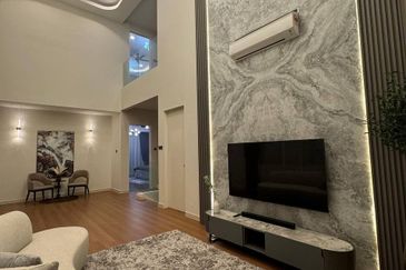 Persiaran Puncak Alam 6 