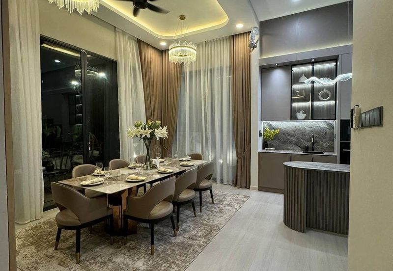 Persiaran Puncak Alam 6 