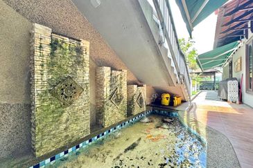 Seksyen 11, Kota Damansara