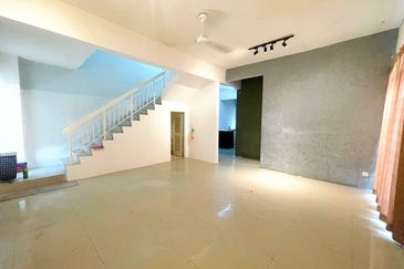 Jalan SP 10 @ Bandar Saujana Putra