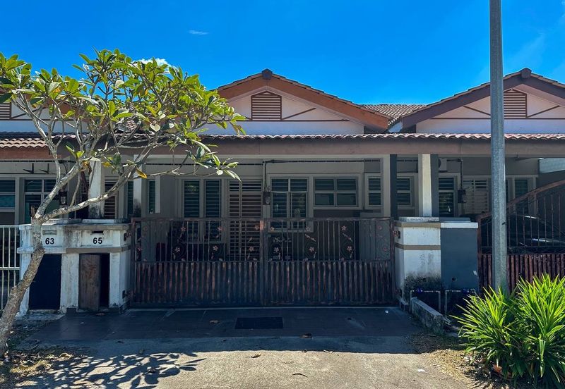 Taman Desa Saujana *