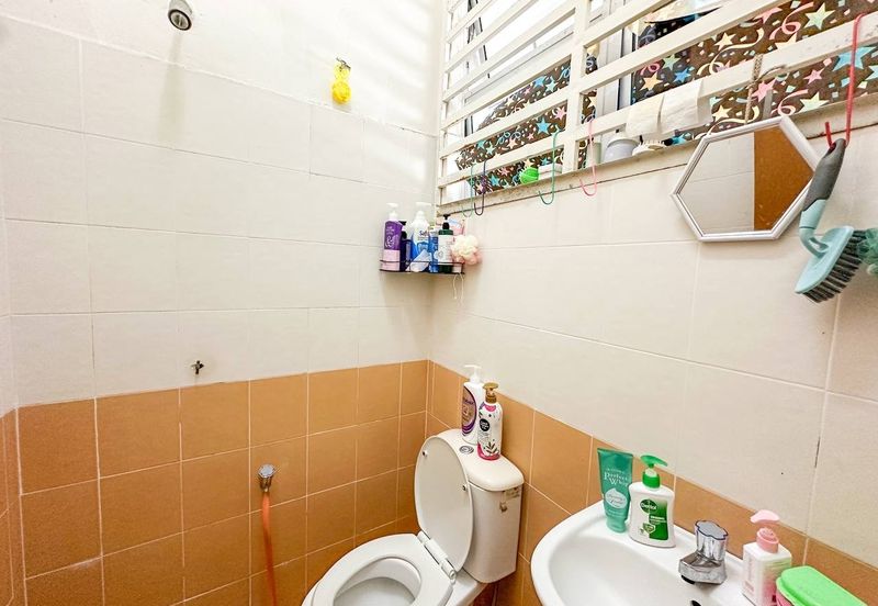 Taman Desa Saujana *