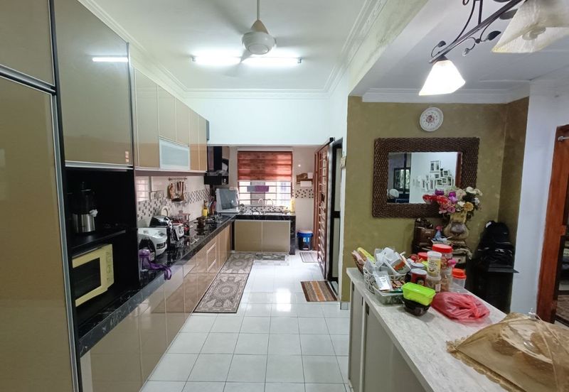 Taman Amanputra, Puchong South