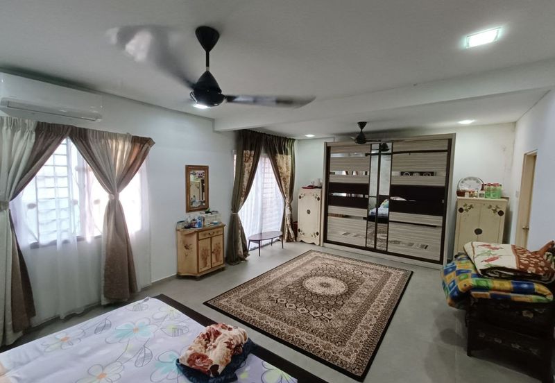 Taman Amanputra, Puchong South