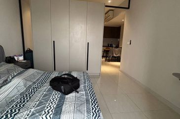 Datum Jelatek Residence