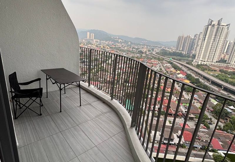 Datum Jelatek Residence