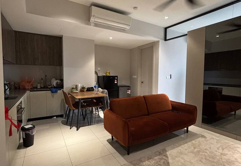 Datum Jelatek Residence