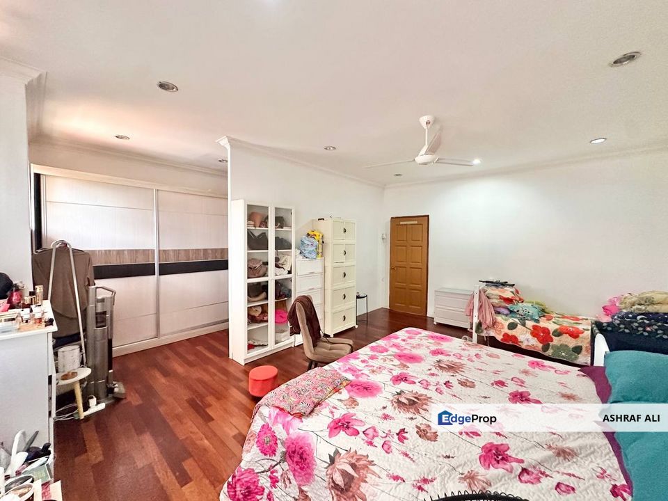 FOR SALE Double Storey Terrace Bandar Nusaputra Presint 1 Puchong
, Selangor, Puchong South