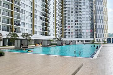 Platinum Splendor Residence