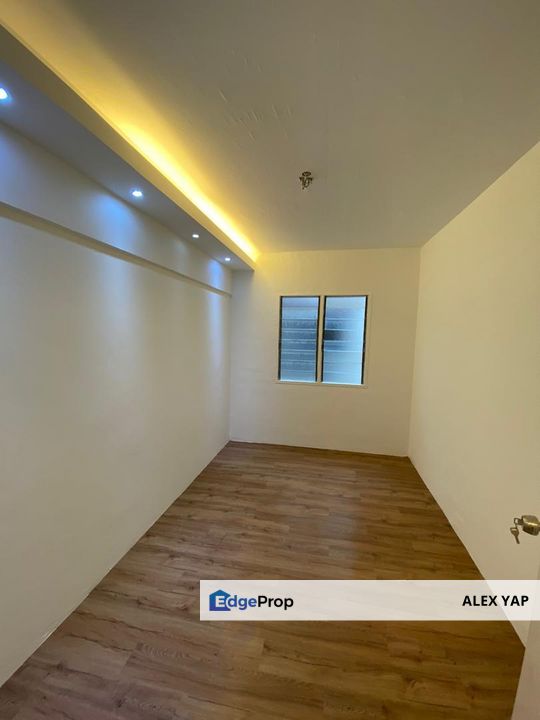 Renovated!! Low Floor!! 10 Mins To MRT Station!! Skim Rumah Pertamaku!!, Selangor, Damansara Damai