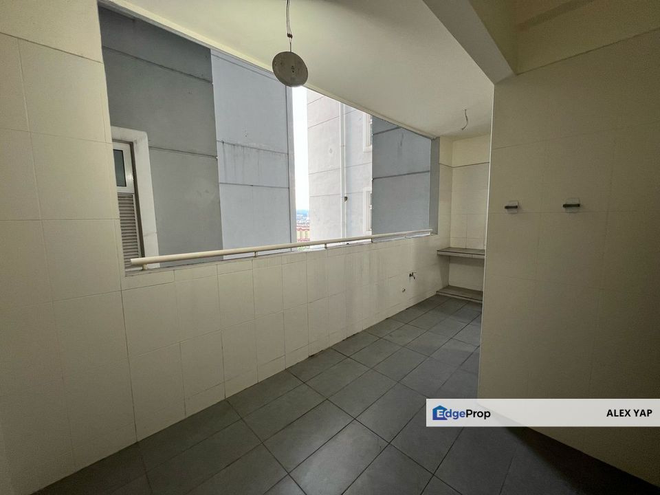 Freehold, 2 Car Parks, Low Density, Facing Pool View., Kuala Lumpur, Dutamas