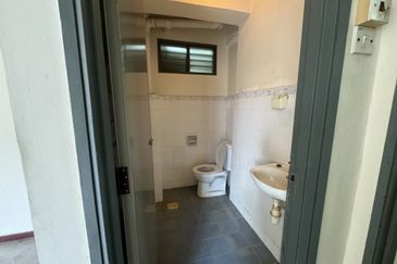 Tasik Heights Apartment