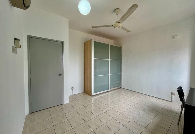 Bougainvilla Apartments