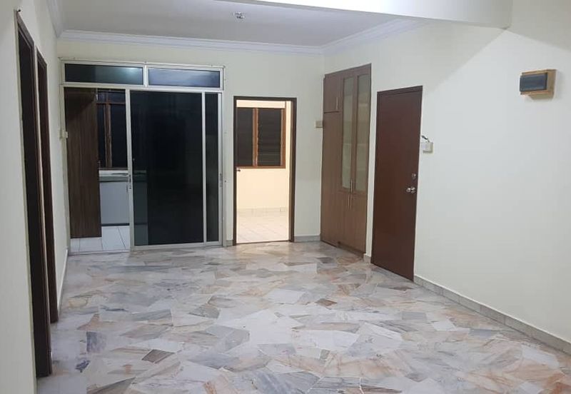 Subang Perdana Goodyear Court 1