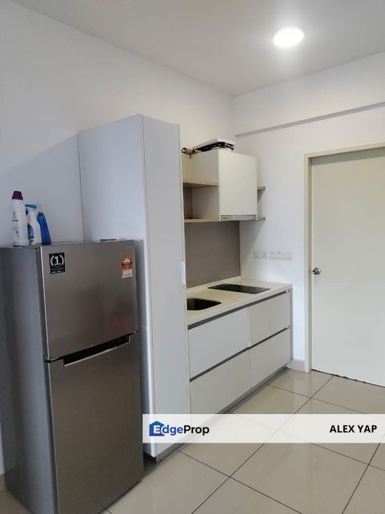 Cerrado Residence @ Southville City Bangi For Rent | Renovated | Near KTM Bangi Move in Condition | Fully-Furnished, Selangor, Bangi