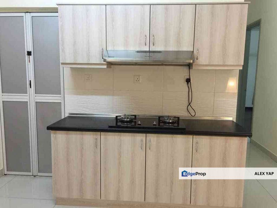 Corner Unit | Saville @ The Park, Bangsar For Sale | Renovated | Near MRT | Fully-Furnished | Freehold | 3 Room 2 Bathroom | 1650 Sqf | 2 Car Parks, Kuala Lumpur, Bangsar South