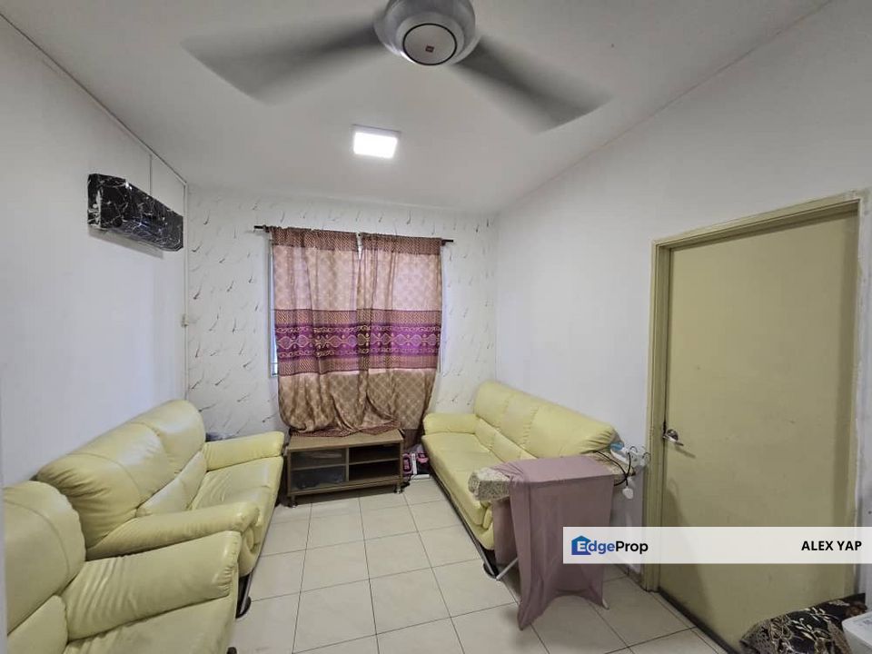 Good ROI | Return Casa Subang For Sale | Renovated | Walking Distance to BRT / LRT | Near Sunway International | Freehold | Prime Location , Selangor, USJ