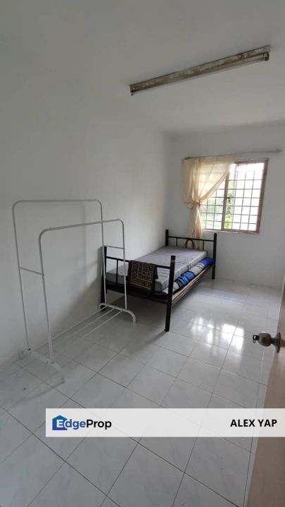 Good Condition | Bayu Aprt For Sale | Renovated | Full Loan | Near MRT Damansara Damai | 3 ROOMS 2 BATHROOMS | Available Now !, Selangor, Damansara Damai