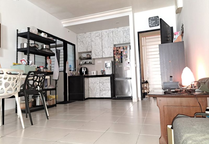 De Bayu Apartment @ Setia Alam