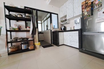 De Bayu Apartment @ Setia Alam