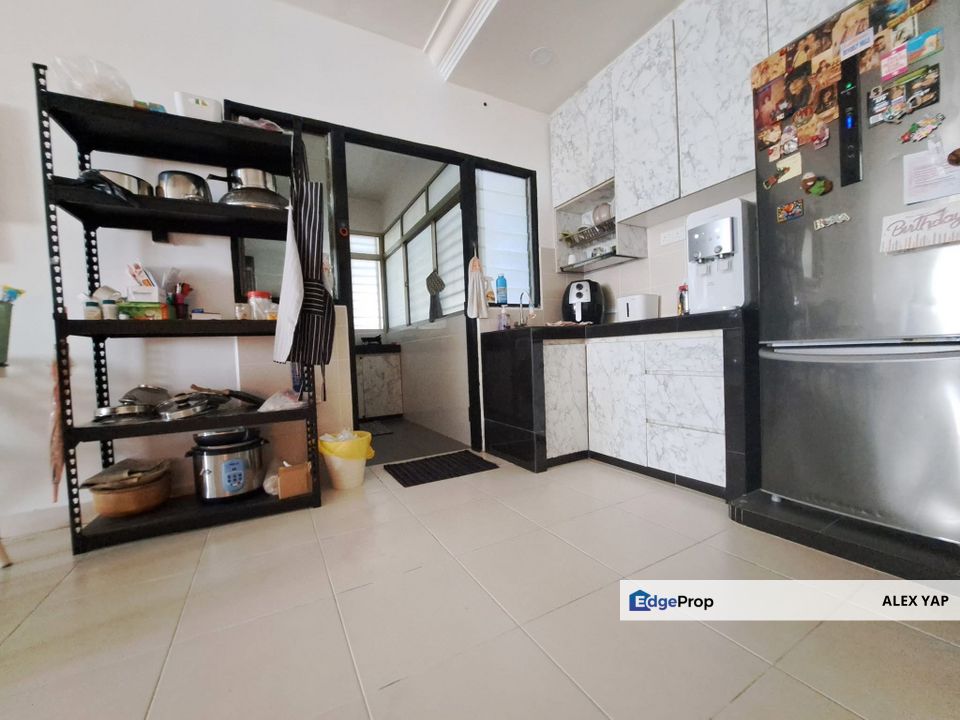 Good Condition | De Byu Apartment For Sale | Renovated | Fully Furnished | Freehole | 3 ROOMS 2 BATHROOMS | Full Loan | Available Now !, Selangor, Shah Alam