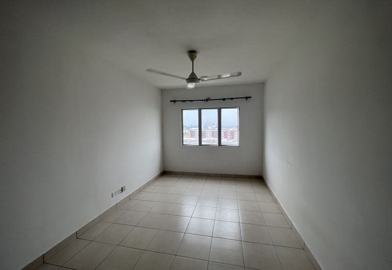 De Bayu Apartment @ Setia Alam