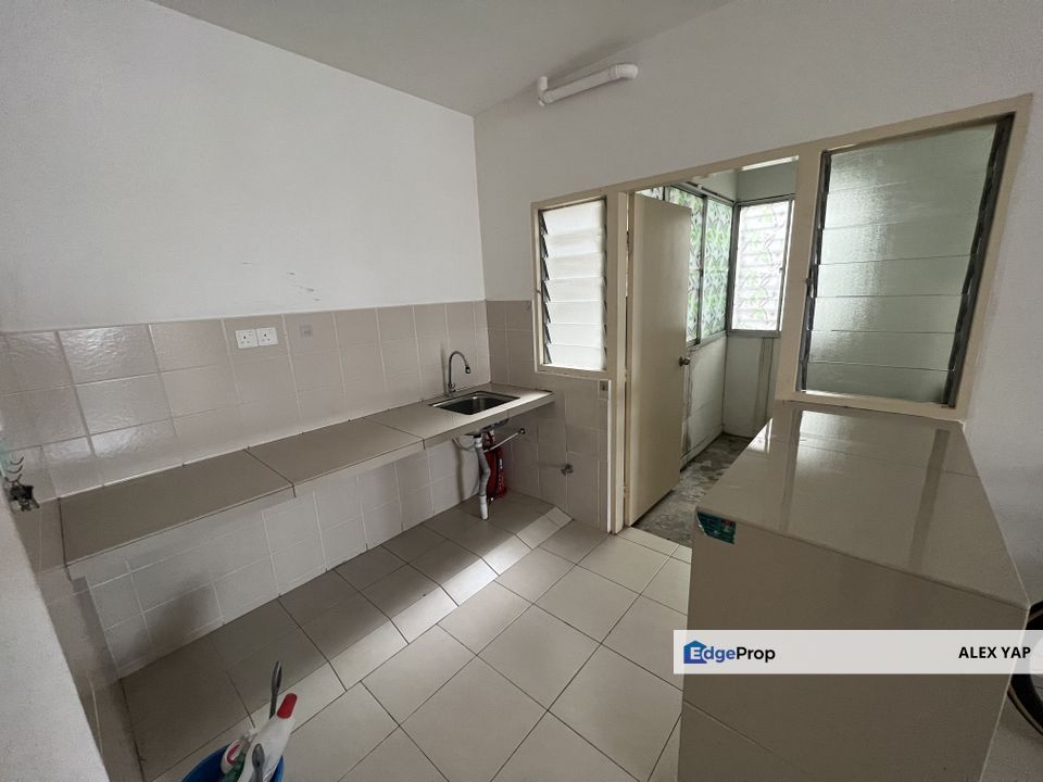 Good Condition | De Byu Apartment For Sale | Renovated | Furnished | Freehole | 3 ROOMS 2 BATHROOMS | Full Loan | Available Now !, Selangor, Shah Alam