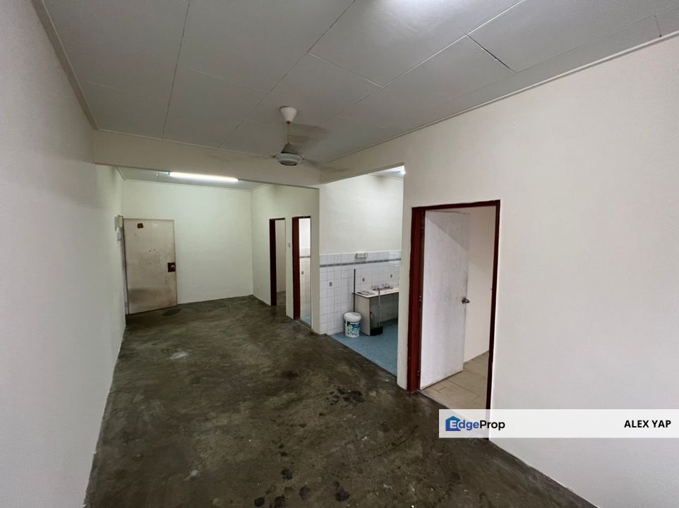 Goodyear Court 10 Apartment For Sale | 100% Full Loan | Near Shopping Mall  | Near LRT Wawasan | Freehole | 2 ROOMS 1 BATHROOMS | Available Now !, Selangor, Subang Jaya