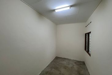 Subang Perdana Goodyear Court 10