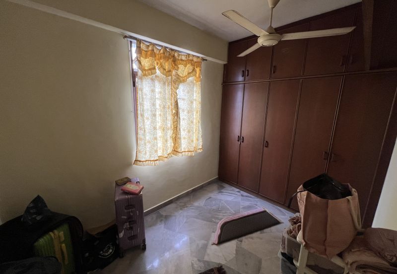 Subang Perdana Goodyear Court 10