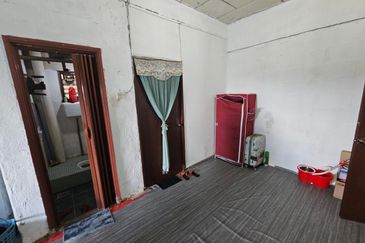 Subang Perdana Goodyear Court 7