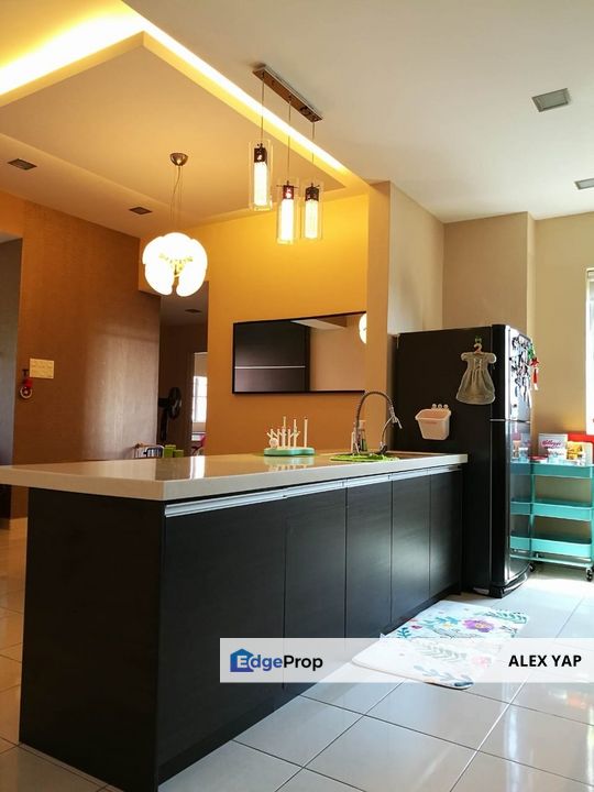 Greenview Residence Sungai Long For Sale | 100% Full Loan | Near Shopping Mall | Near MRT Batu 11 Cheras | Freehole | Furnished | Available Now !, Selangor, Kajang