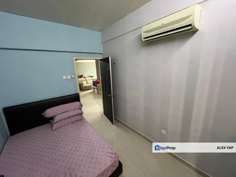 Corner Unit Kepong Sentral Condominium For Sale | 100% Full Loan | Fully Furnished | Walking 2mins to MRT Kepong Sentral | Good ROI , Kuala Lumpur, Kepong