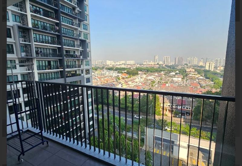 Gembira Residen (Gembira Residence)