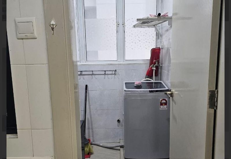 Gembira Residen (Gembira Residence)