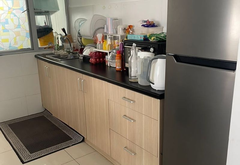 Zeta DeSkye Residence