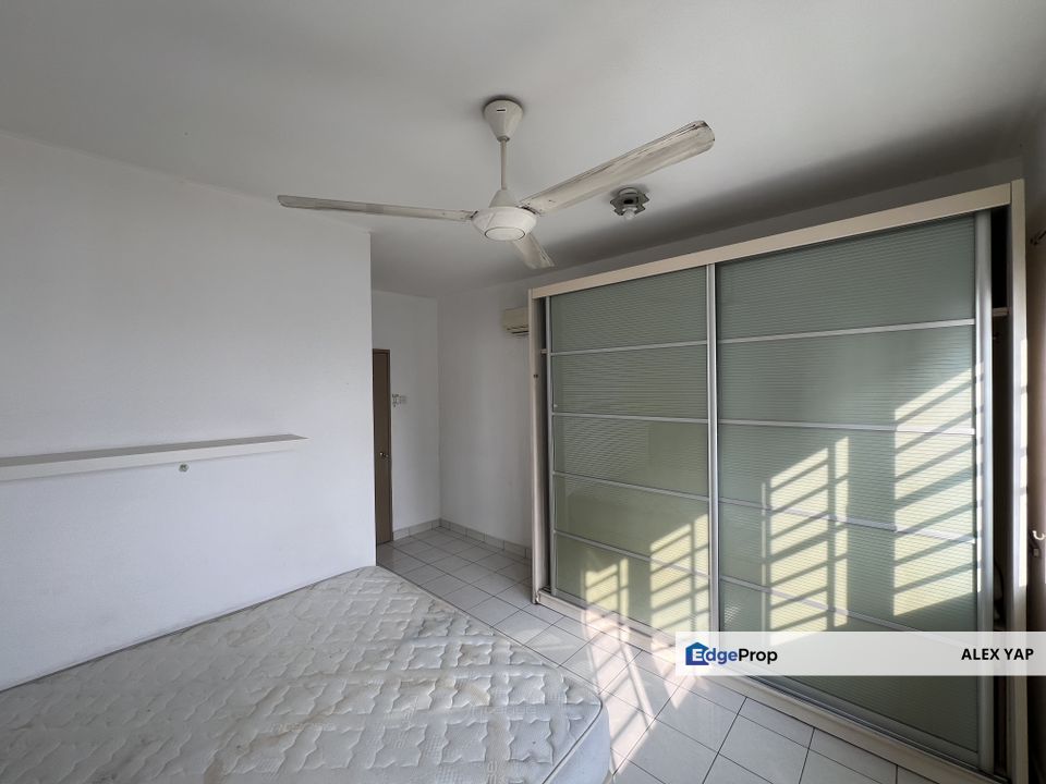 CORNER UNIT Widuri Impian, Condominium For Sale | 100% Full Loan | RENOVATED | Near KTM Bandar Tasek | 3 ROOMS 2 BATHROOMS | Available Now !, Kuala Lumpur, Desa Petaling