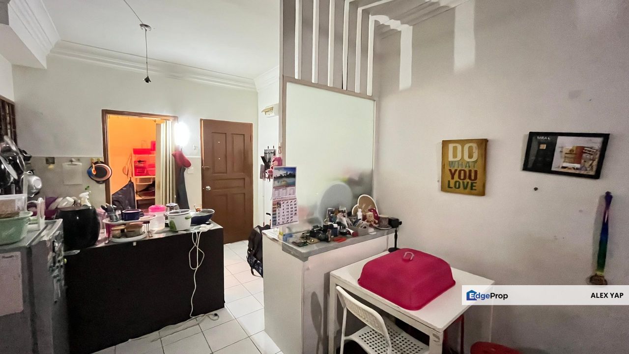 Vista Impiana  For Sale | 100% Full Loan | 1 ROOMS 1 BATHROOMS | Near Pavilion Bukit Jalil and National Stadium | GOOD ROI | Available Now !, Selangor, Seri Kembangan