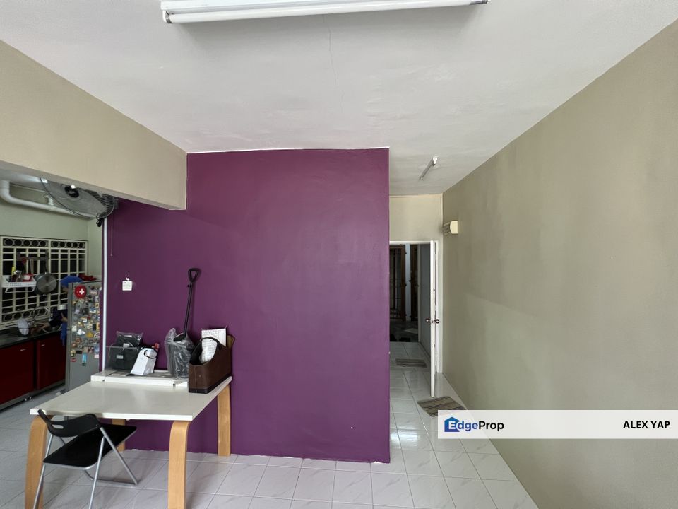 Vista Impiana For Sale | 100% Full Loan | 3 ROOMS 2 BATHROOMS | Near Pavilion Bukit Jalil and National Stadium | GOOD ROI | LOW DOWNPAYMENT , Selangor, Seri Kembangan