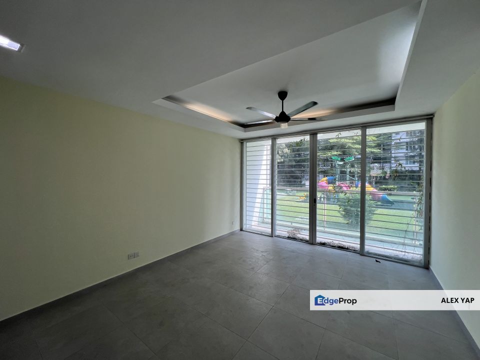 USJ One Avenue, Condominium For Sale | Fully Furnished | Mid Floor | 3 ROOMS 2 BATHROOMS, Selangor, USJ