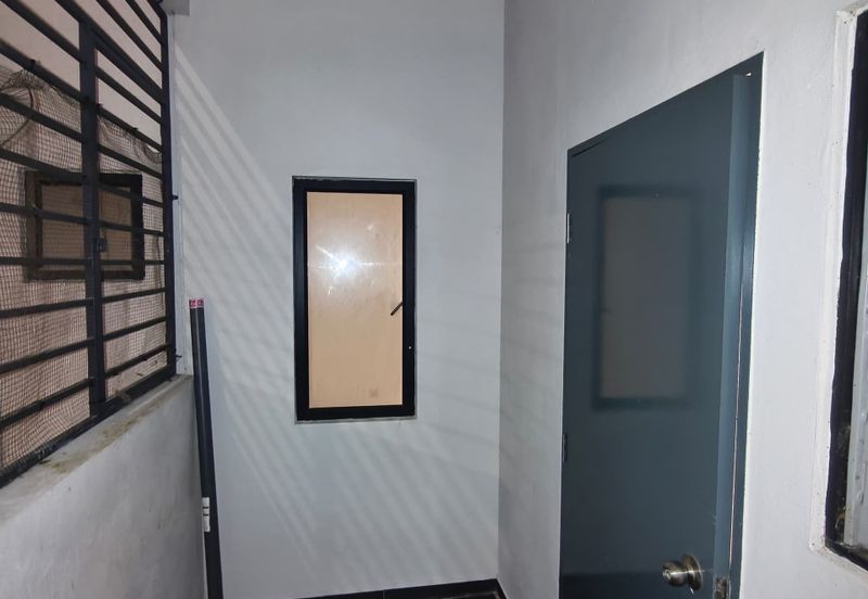 The Hipster @ Taman Desa