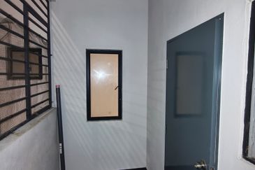 The Hipster @ Taman Desa