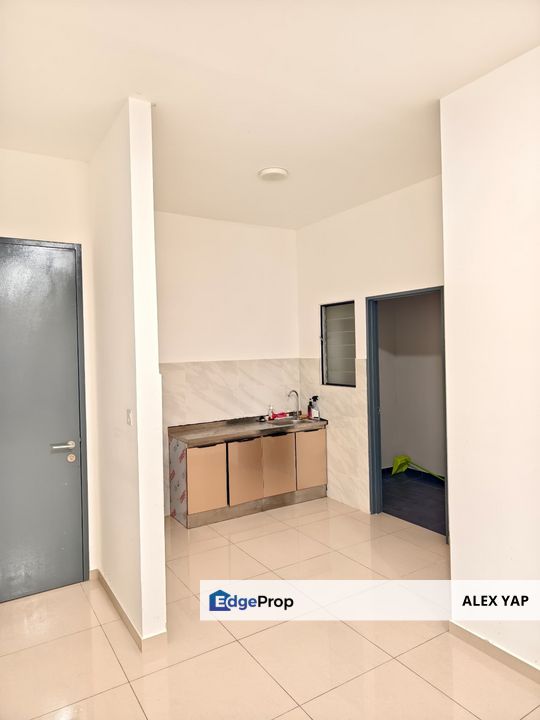 Move in Condition | The Hipster Condominium For Sale | Near Mid Valley | Mid Floor | 3 ROOMS 2 BATHROOMS | Available Now, Kuala Lumpur, Taman Desa 