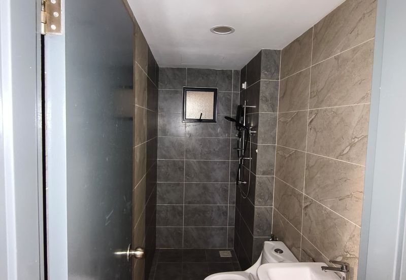 The Hipster @ Taman Desa