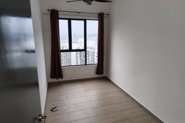 The Hipster @ Taman Desa