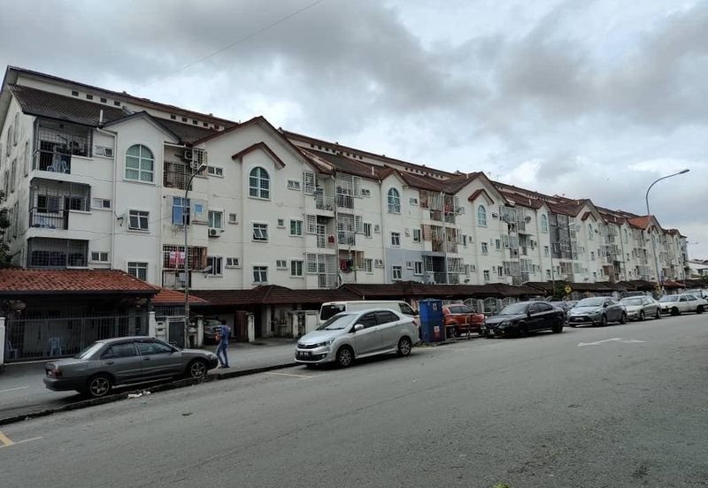 Taman Sungai Besi Indah