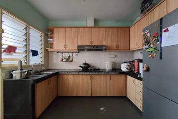 Taman Sungai Besi Indah