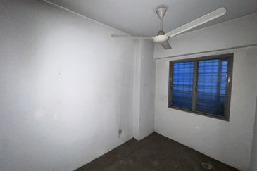 Sri Rakyat Apartment